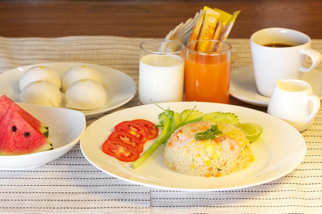 แอด อีซ บีชู่ Hotel เชียงใหม่ ภายนอก รูปภาพ